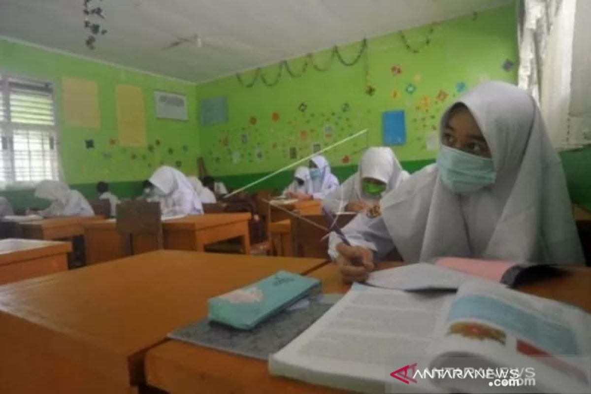 Pemkab Solok akan berlakukan sekolah tatap muka pada 4 Januari 2021