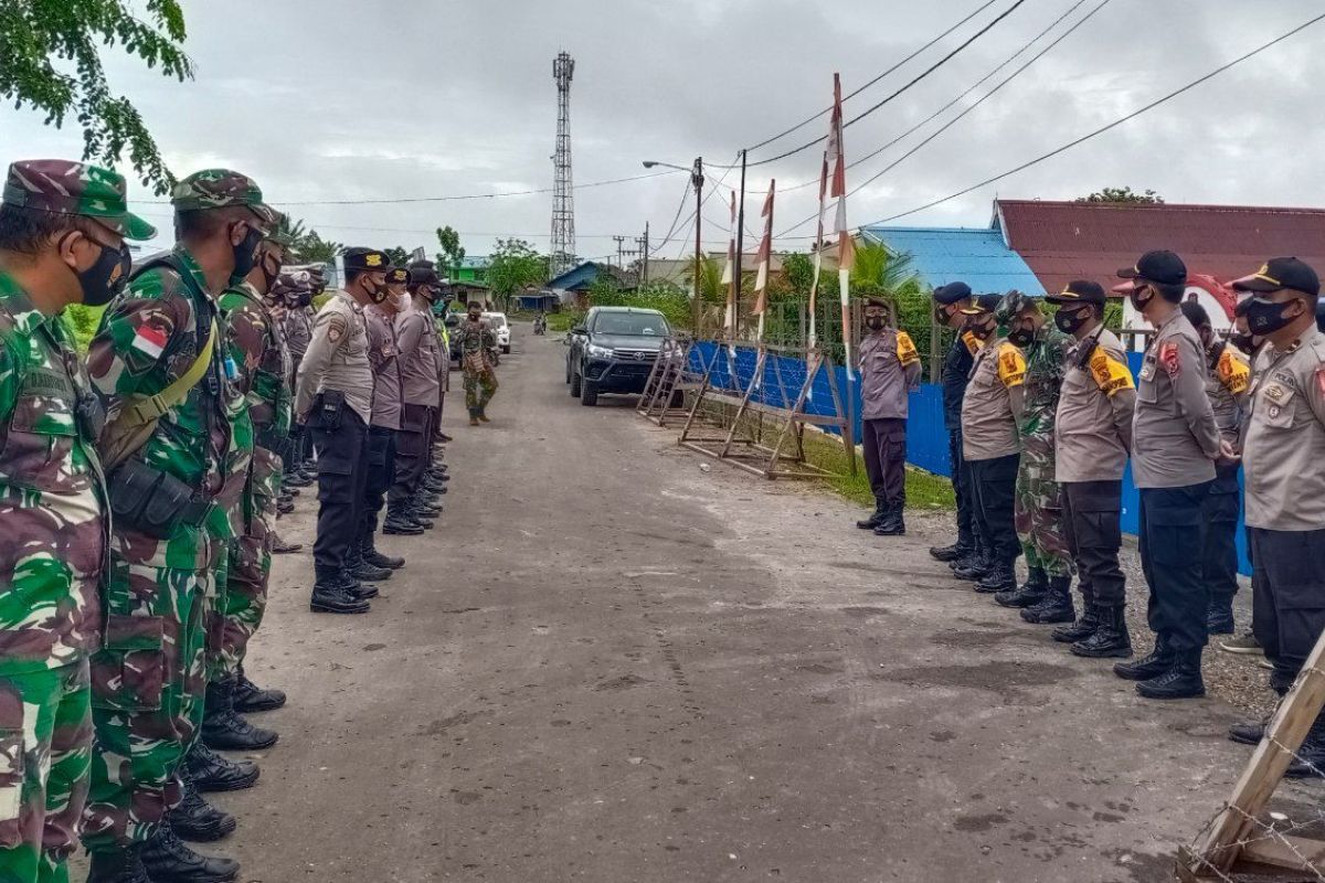 Personel TNI-Polri amankan pleno Pilkada KPU Boven Digoel