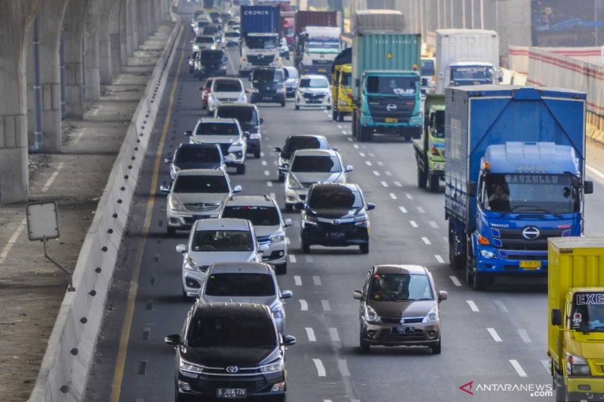 Jasa Marga  prediksi puncak arus balik liburan pada 3 Januari 2021