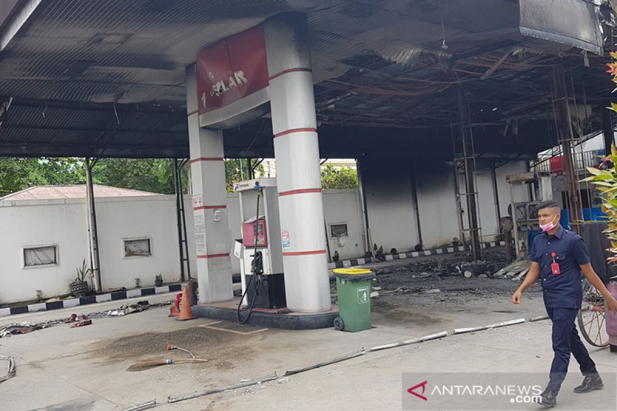 Polisi Pekanbaru selidiki SPBU terbakar gegara sinyal HP pengemudi