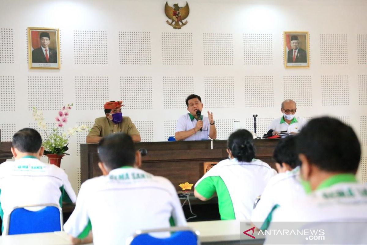 2021, Bupati Klungkung targetkan Angka Kemiskinan 3 persen