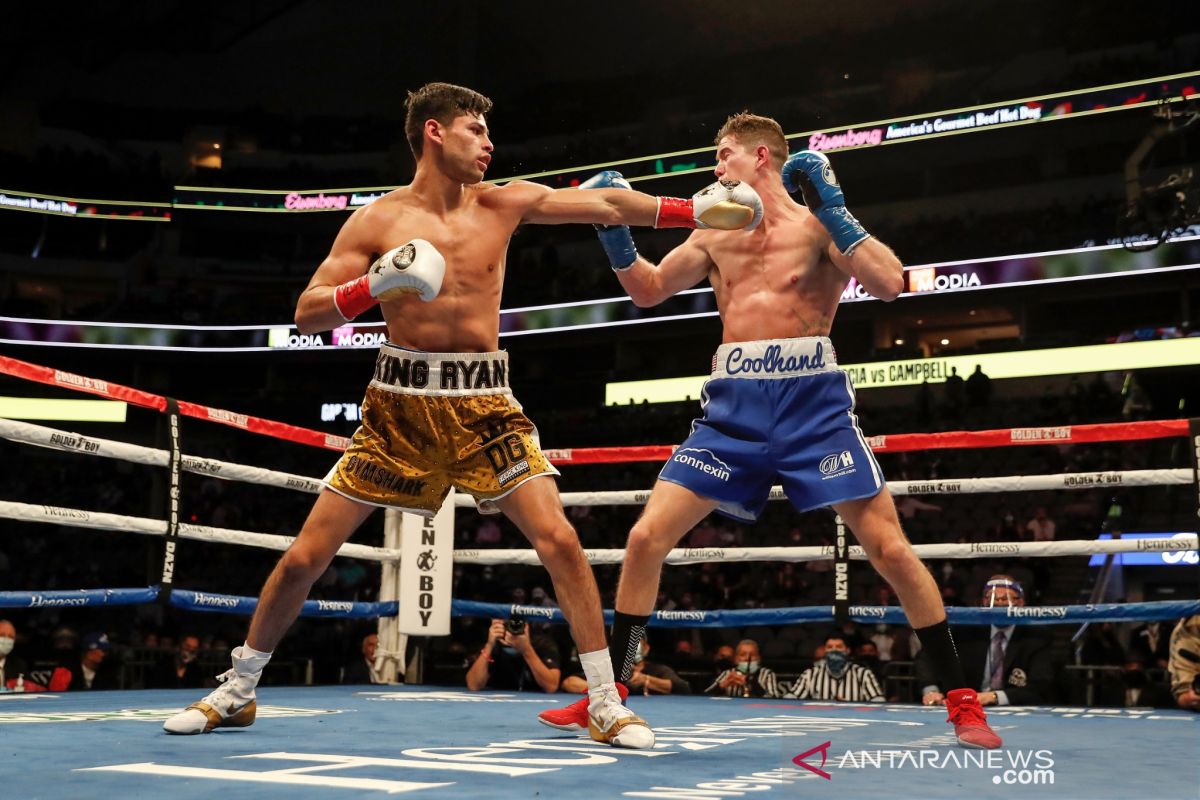 Ryan Garcia kalahkan Luke Campbell dengan TKO di ronde ketujuh