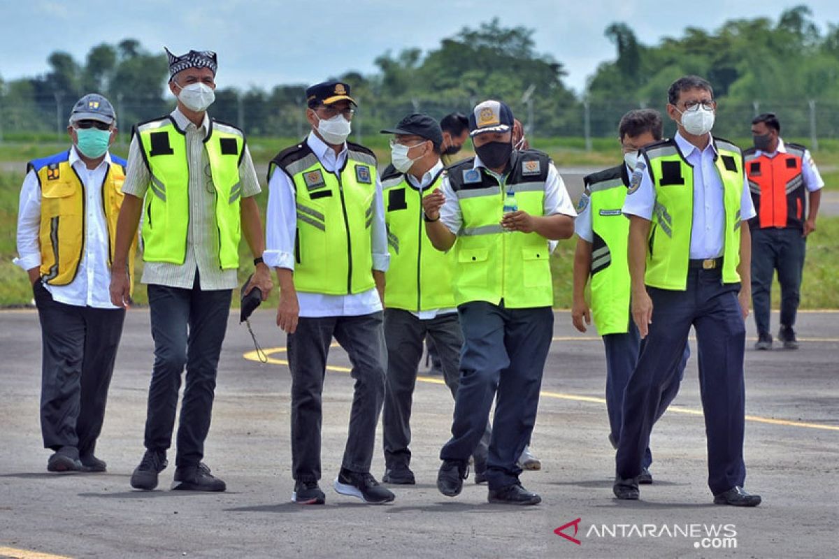 Target beroperasi 2021, Menhub tinjau pembangunan Bandara Ngloram