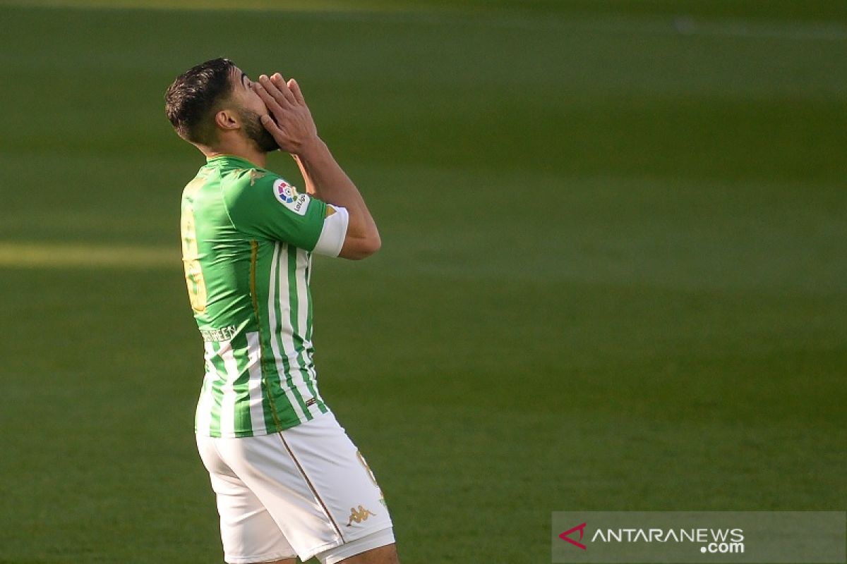 Derbi Sevillano bermain imbang 1-1 setelah Betis buang satu penalti