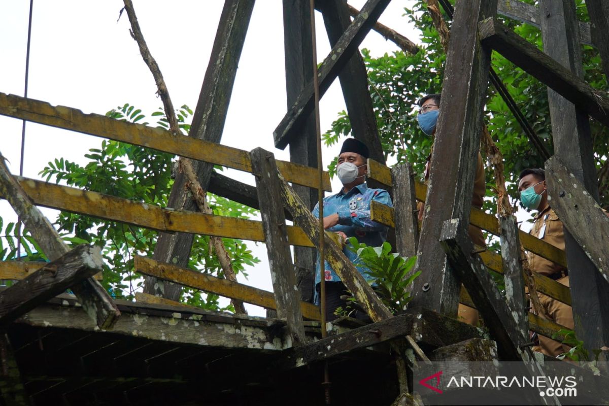 Jembatan gantung Jambu Hulu putus, segera ditangani Dinas PUTR HSS