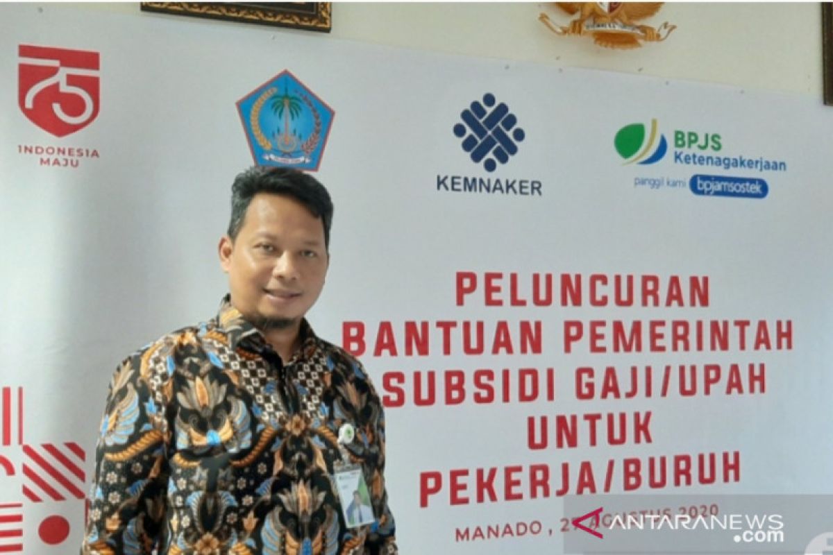 BPJAMSOSTEK serahkan kartu peserta anggota Korpri Sulawesi Utara