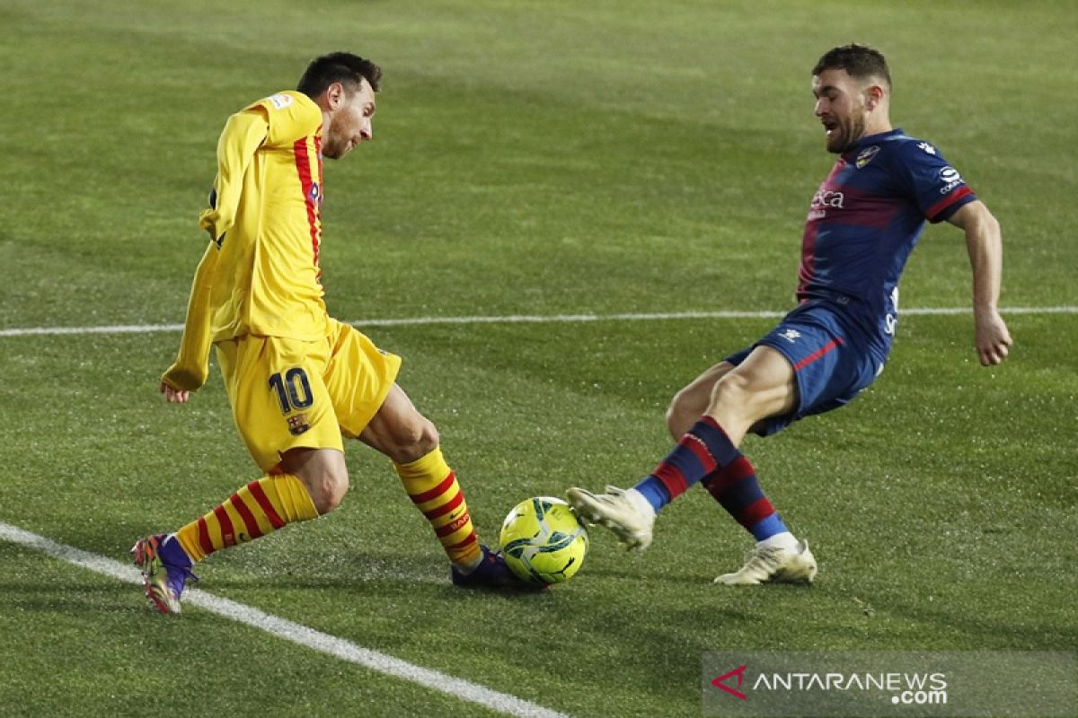 Barcelona menundukkan tim juru kunci Huesca dengan skor tipis 1-0