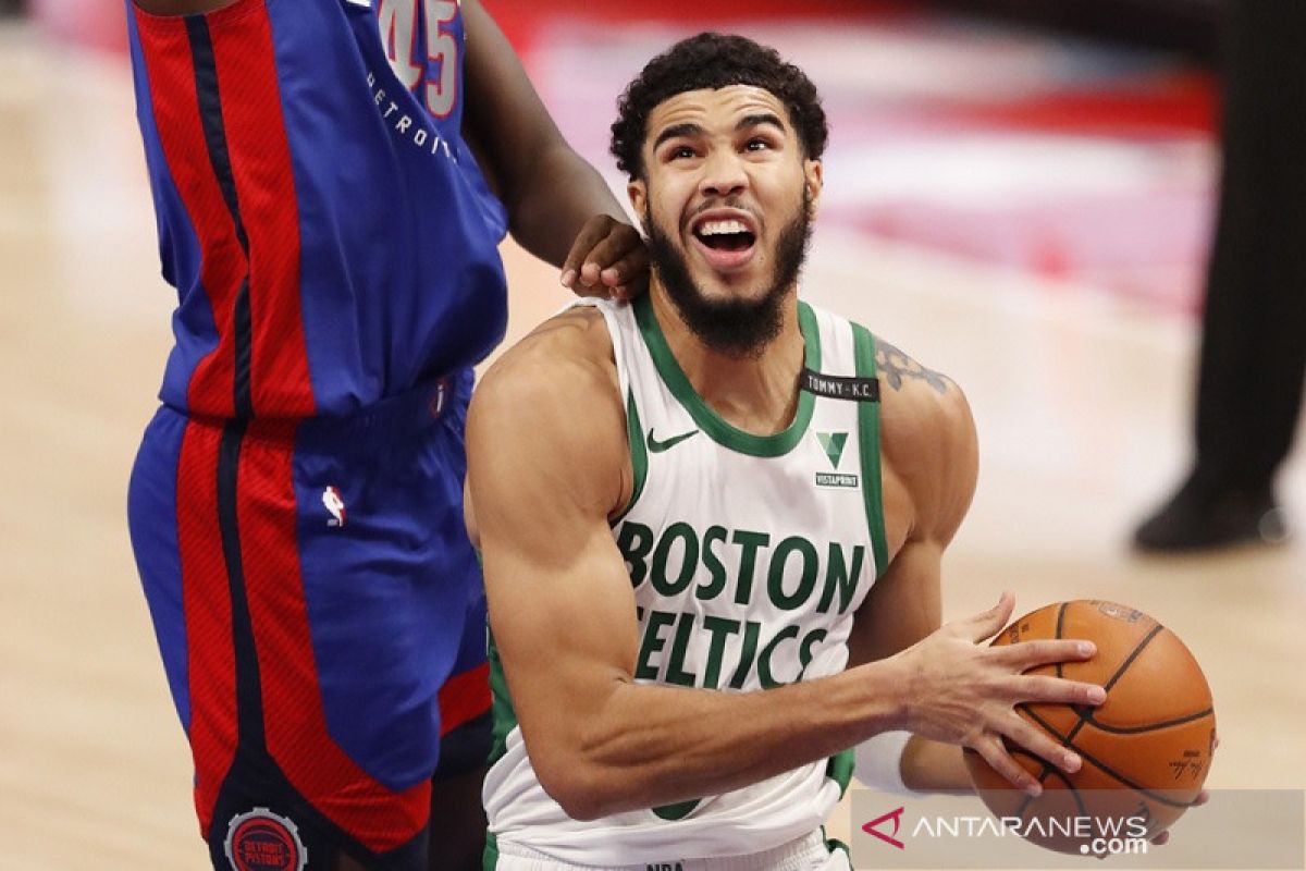 Tembakan pemungkas Jayson Tatum memenangkan Celtics atas Pistons