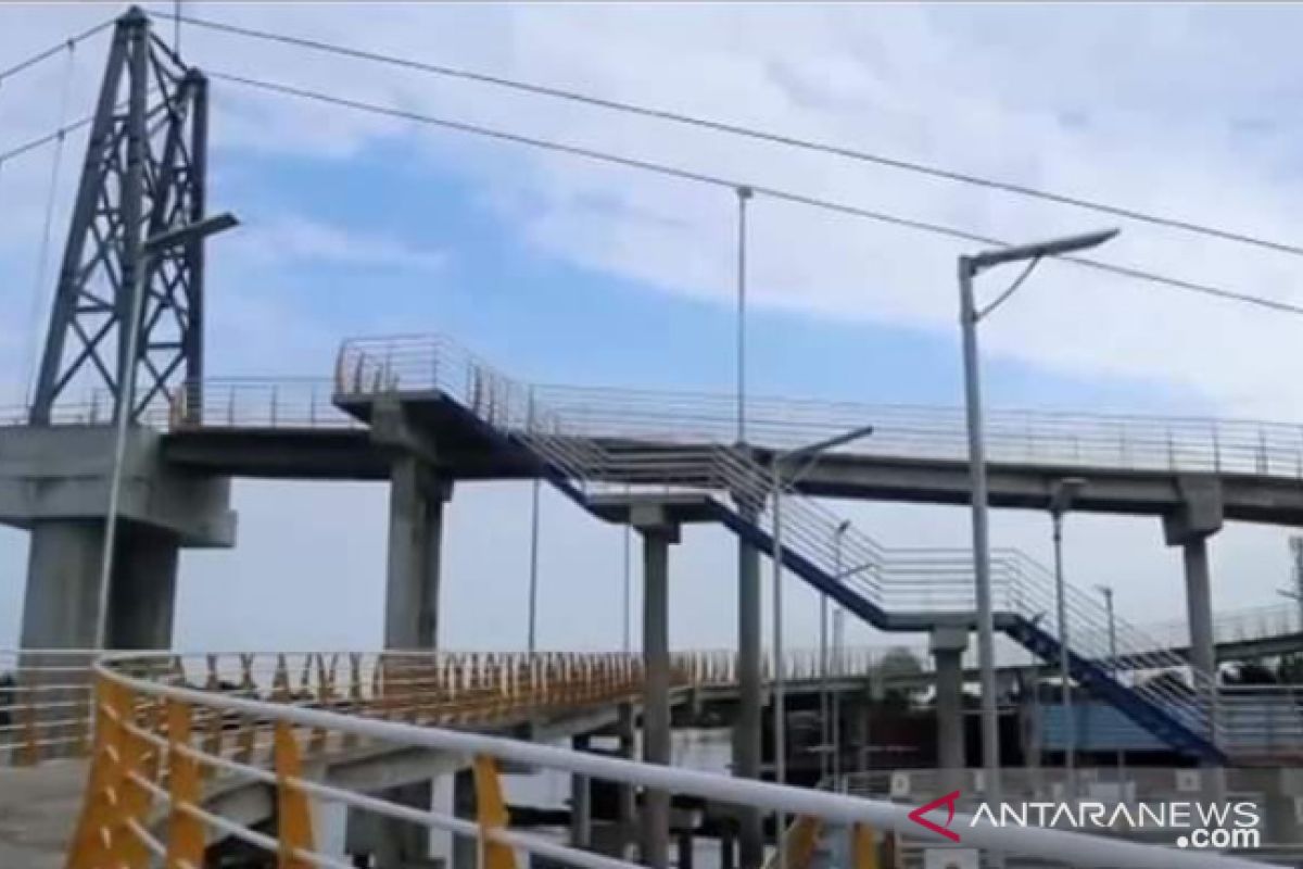 Banjarmasin inaugurates Bromo Island bridge, a new ecotourism