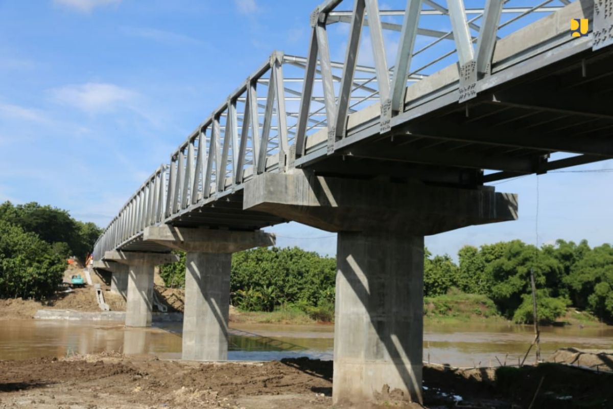 Menteri PUPR: Jembatan Bojonegoro-Blora tingkatkan konektivitas