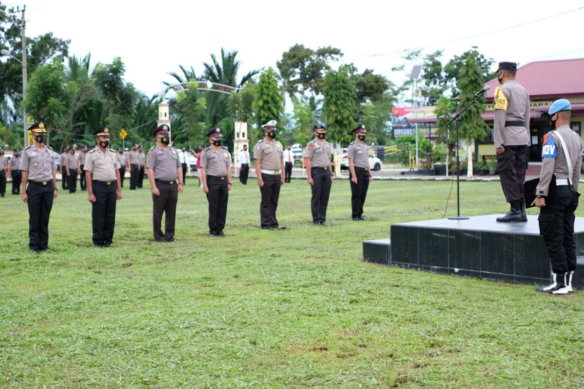 50 personel Polres Aceh Utara dan dua brimob naik pangkat