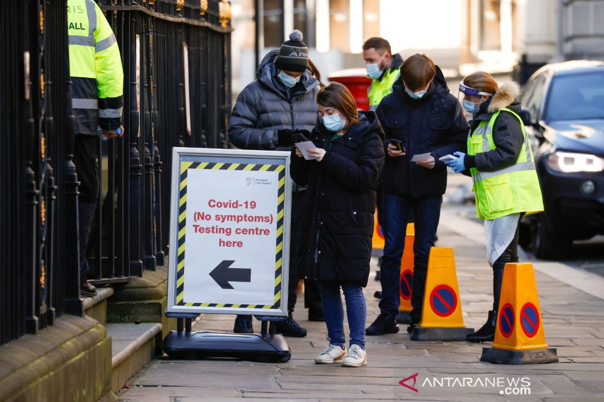 Inggris tutup lab COVID-19 yang salah berikan hasil tes