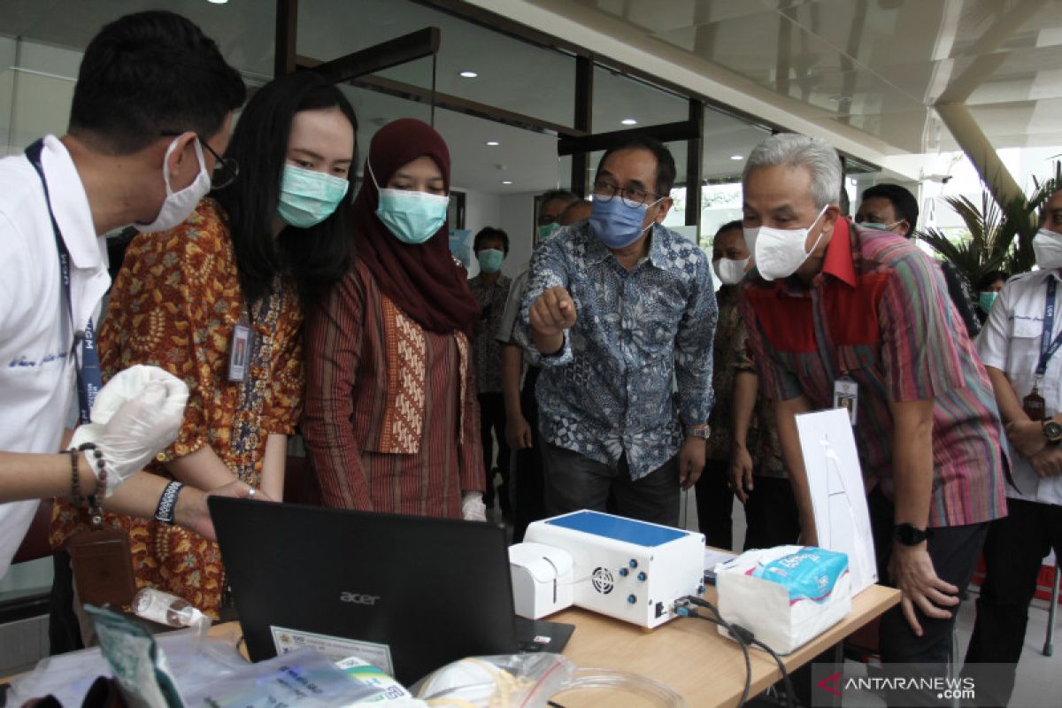 Ganjar pesan 100 unit GeNose buatan UGM