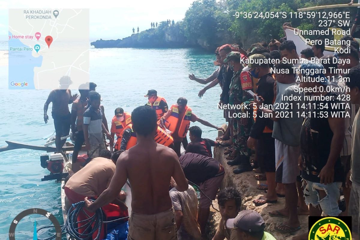 Perahu terbalik di SBD dua nelayan meninggal
