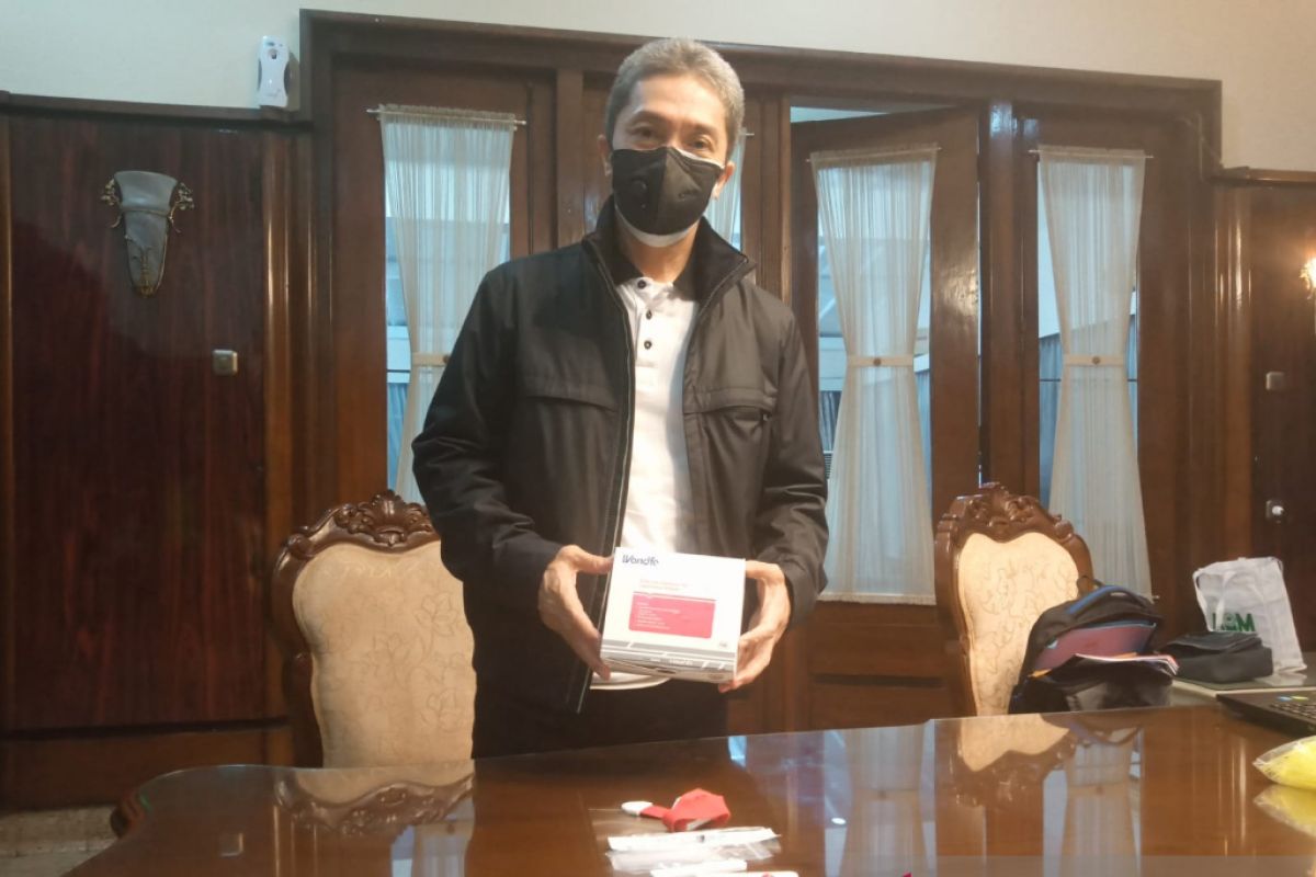 Wakil wali kota jadi penerima pertama vaksin COVID-19 di Kota Bogor