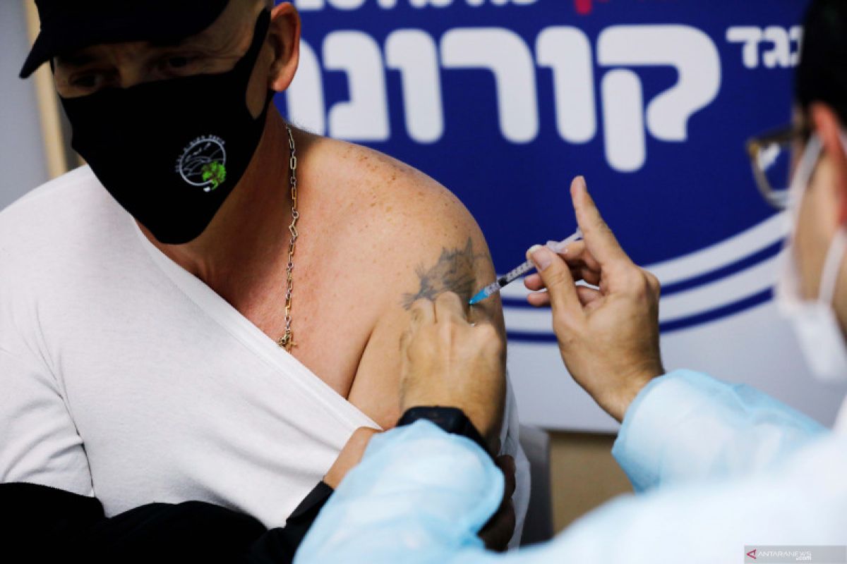 Kemenkes Israel tawarkan suntik penguat vaksin COVID bagi usia di bawah 60