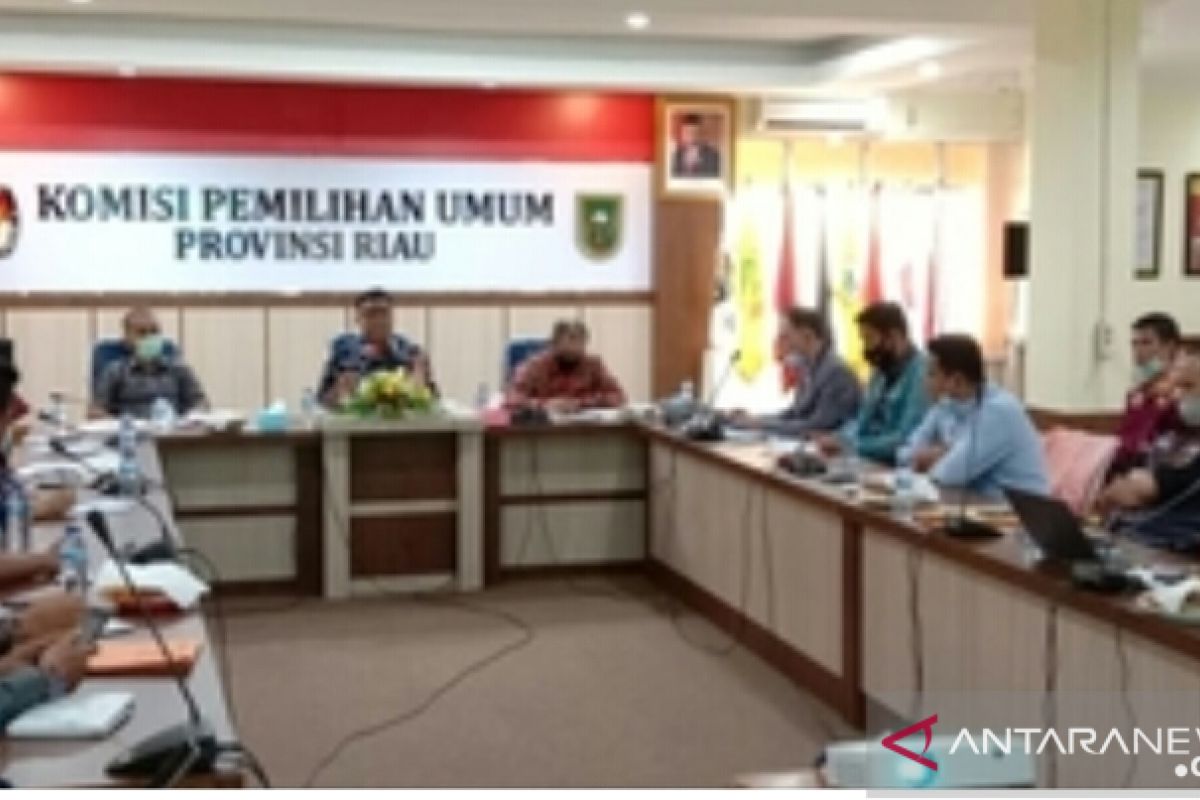 KPU Riau tunggu jadwal sidang paskaregistrasi sengketa Pilkada di MK