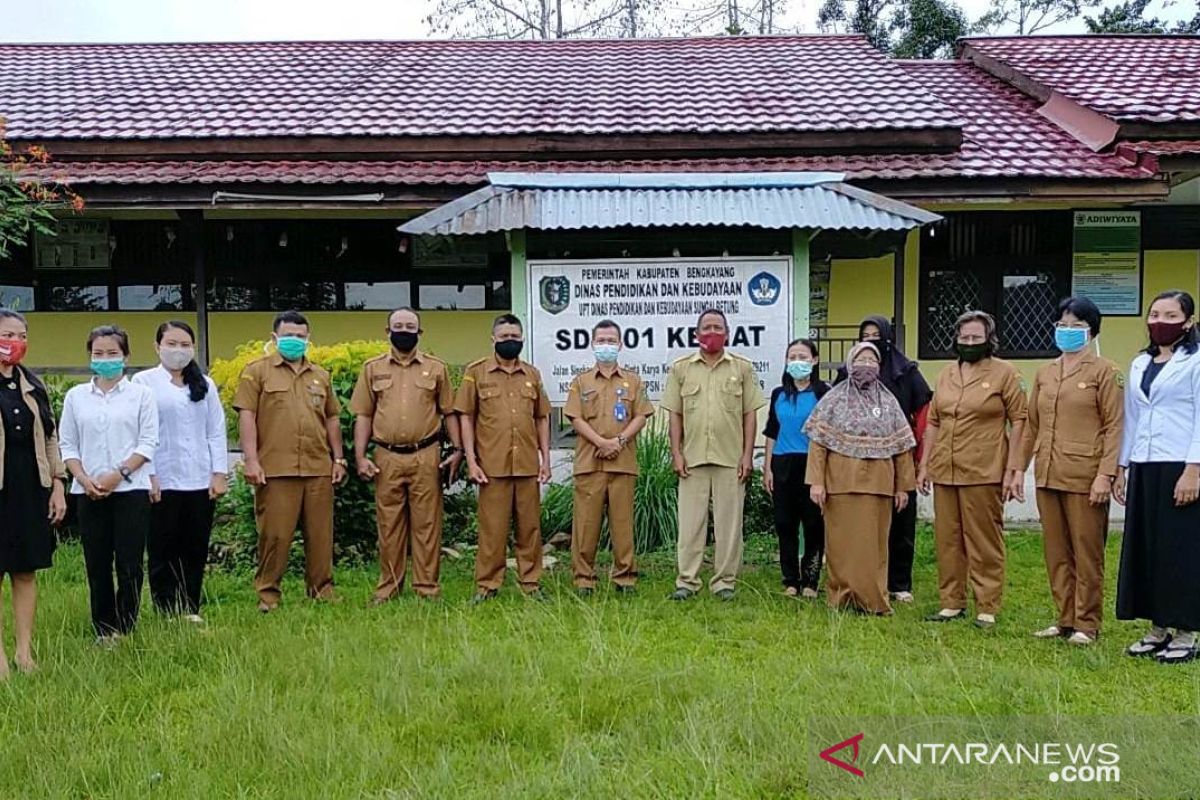 Disdik Bengkayang pantau dan evaluasi KBM