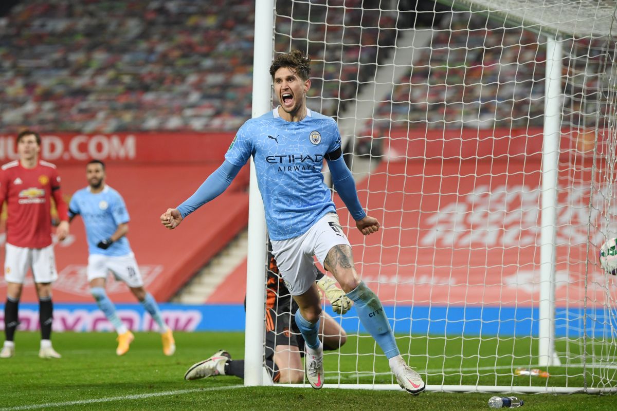 Pep Guardiola senang John Stones bersinar lagi