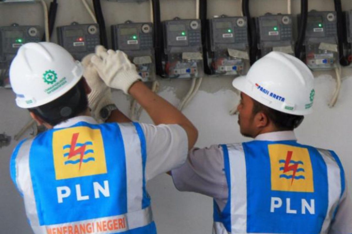 Pelanggan PLN Suluttenggo menerima subsidi  listrik hingga Maret 2021