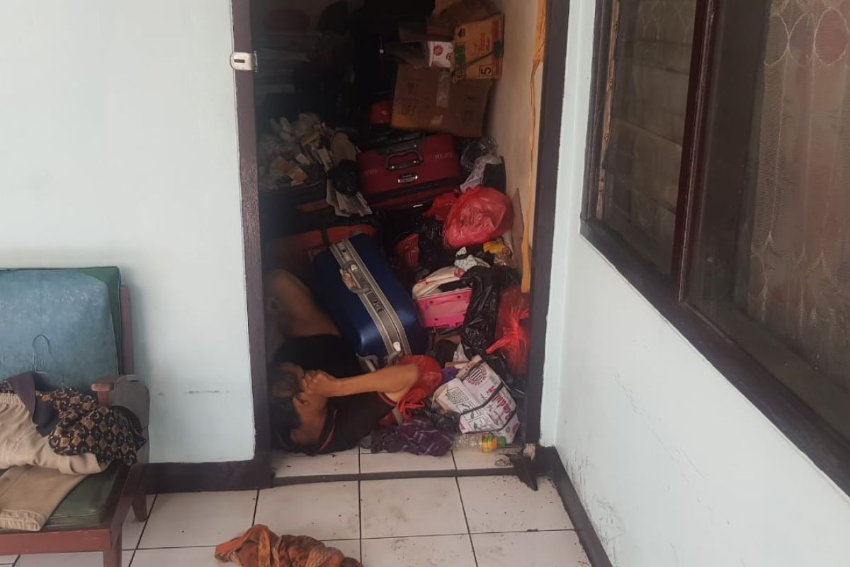 Pria paruh baya ditemukan tewas dalam kamar kontrakan di Lenteng Agung