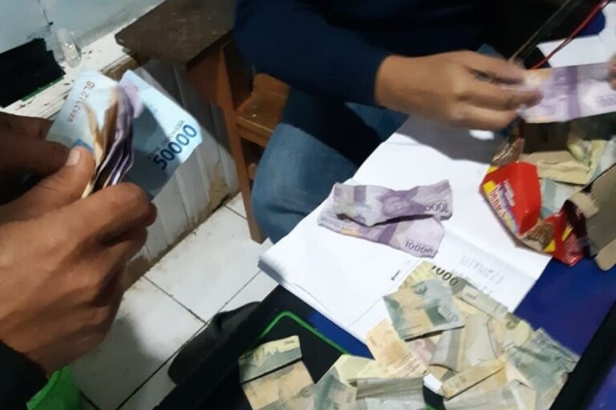 Resahkan lingkungan 1 pelaku judi togel dilaporkan para tetangga ke polisi