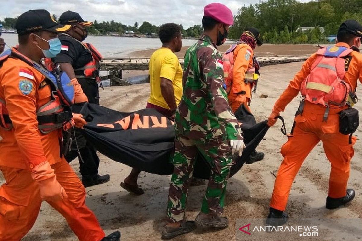 Tim SAR gabungan temukan jenazah ABK KM Bintang di Sungai Kumbe