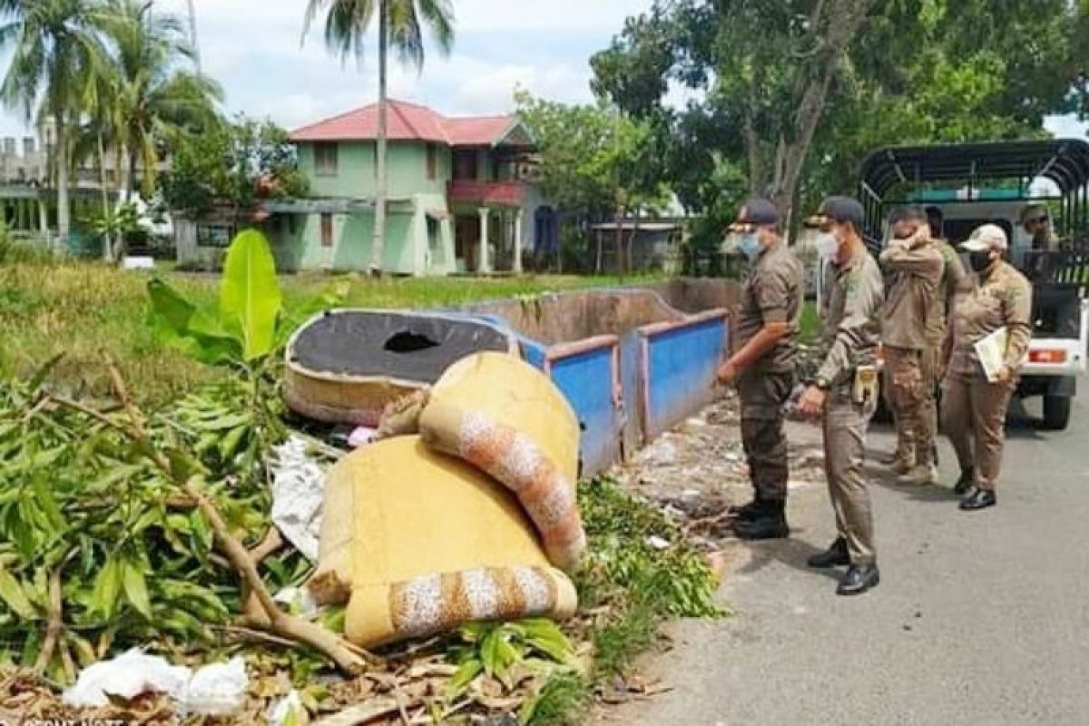 Satpol PP Kapuas incar warga buang sampah sembarangan