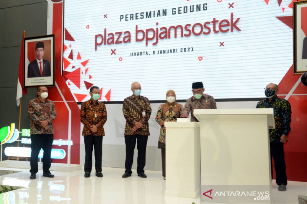 Menko PMK, Menaker dan Dirut BPJAMSOSTEK resmikan Plaza BPJAMSOSTEK