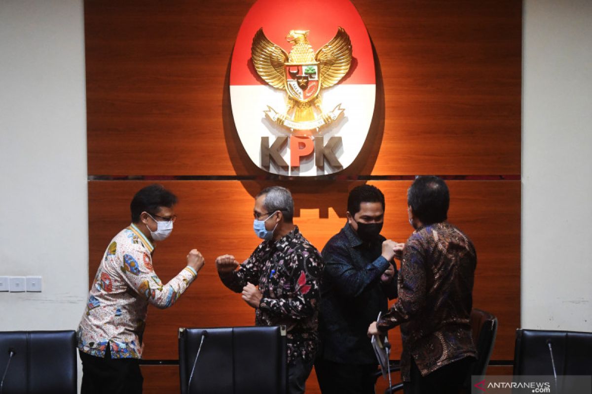 KPK buat tim bersama penegak hukum dan Kemenkes awasi vaksin COVID-19