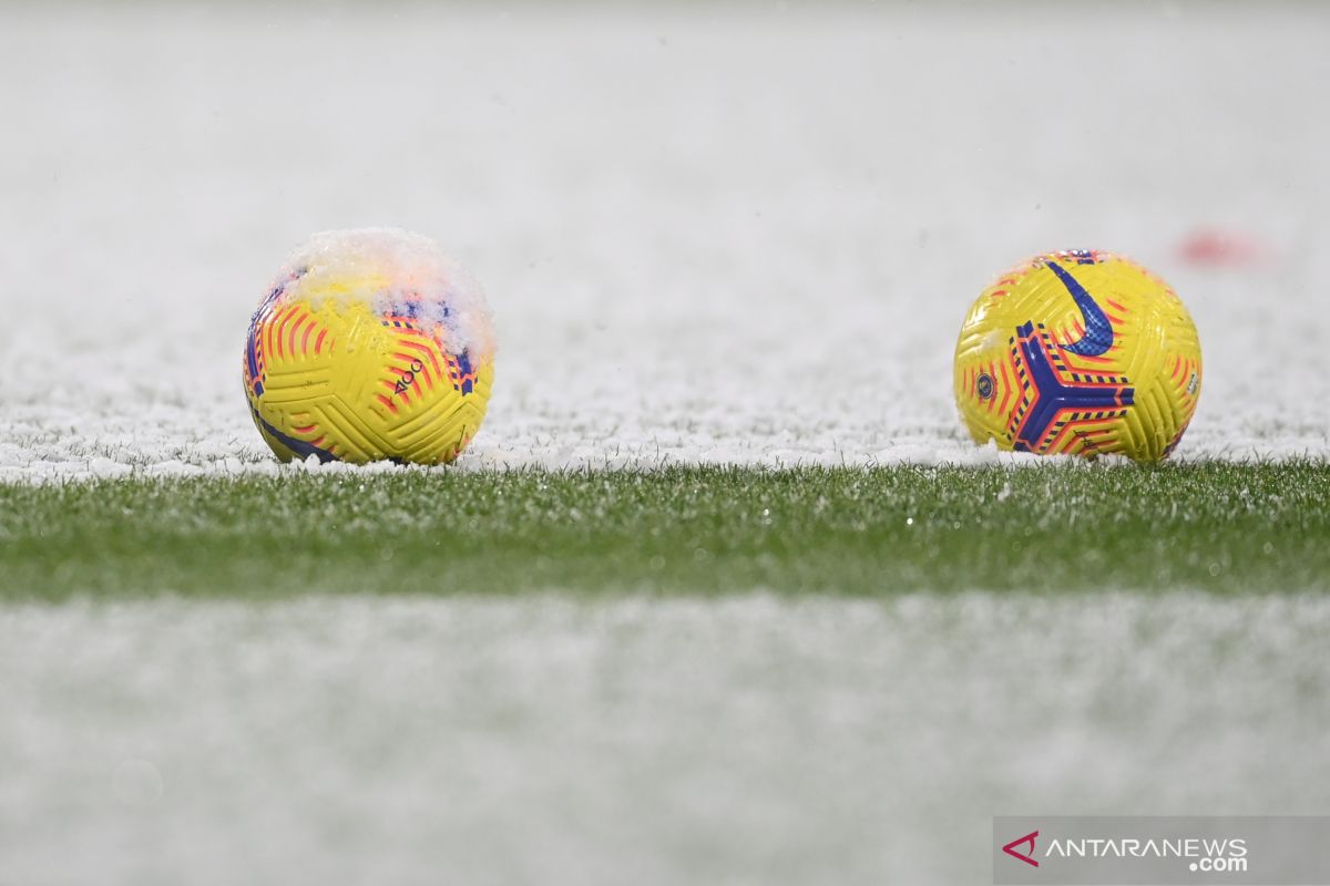 Pertandingan Altetico Madrid vs Athletic Bilbao ditunda karena badai salju