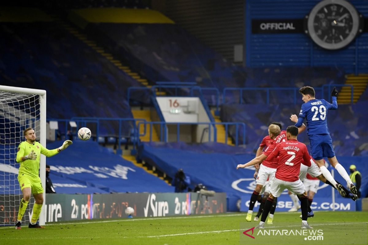 Chelsea dan City melenggang piala FA, Leeds jadi korban kejutan