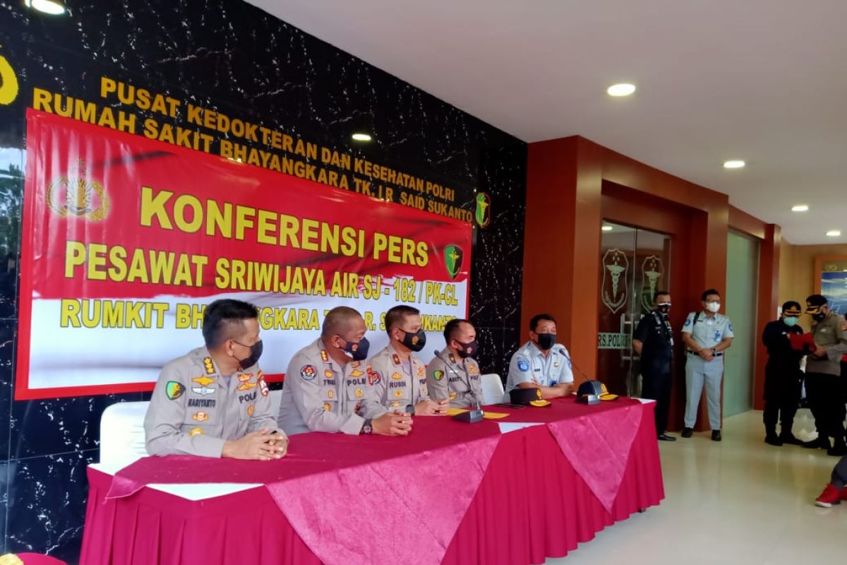 RS Polri  Kramat Jati terima tujuh kantong jenazah diduga penumpang Sriwijaya Air