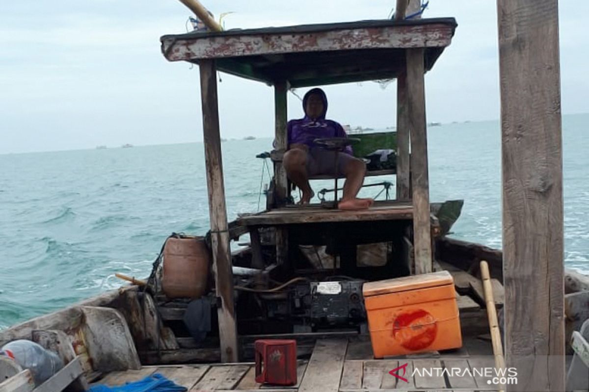 Nelayan Tangerang ikut mencari serpihan pesawat Sriwijaya Air