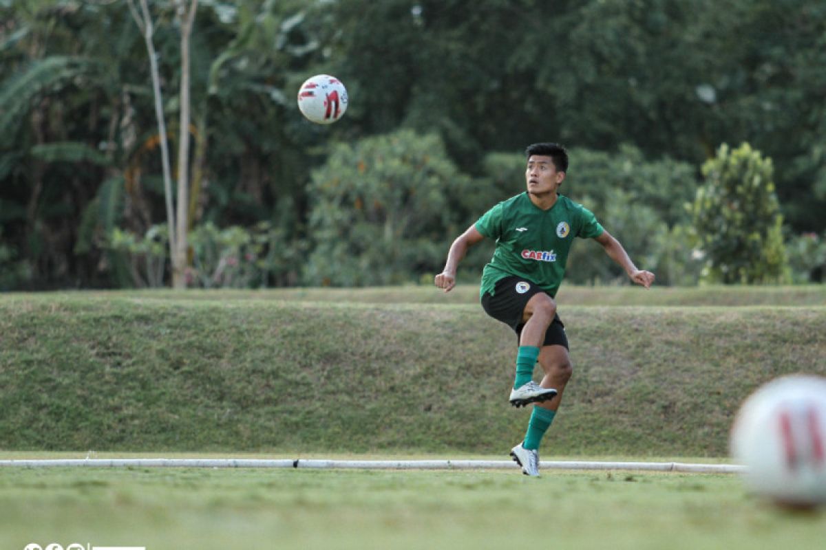 Gelandang PSS Sleman usul kompetisi Liga 1 dihentikan