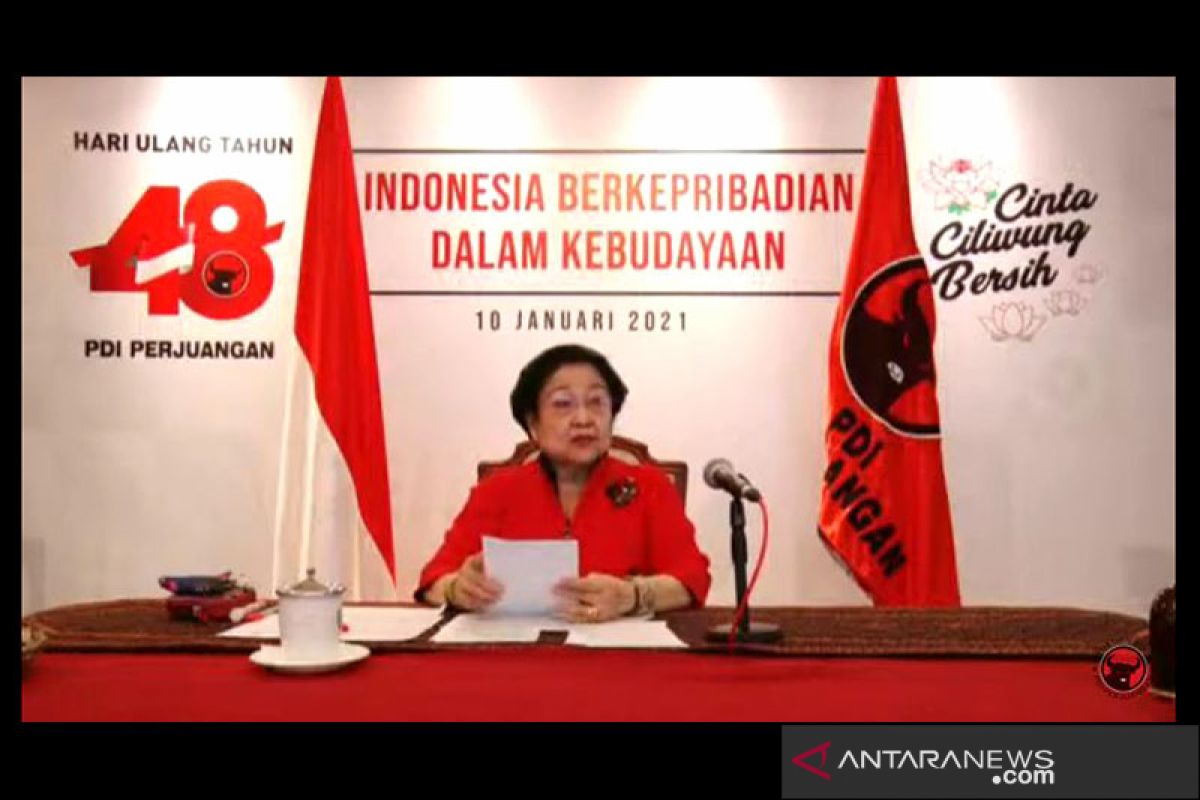 Megawati terisak kenang pesan Bung Karno di HUT Ke-48 PDIP