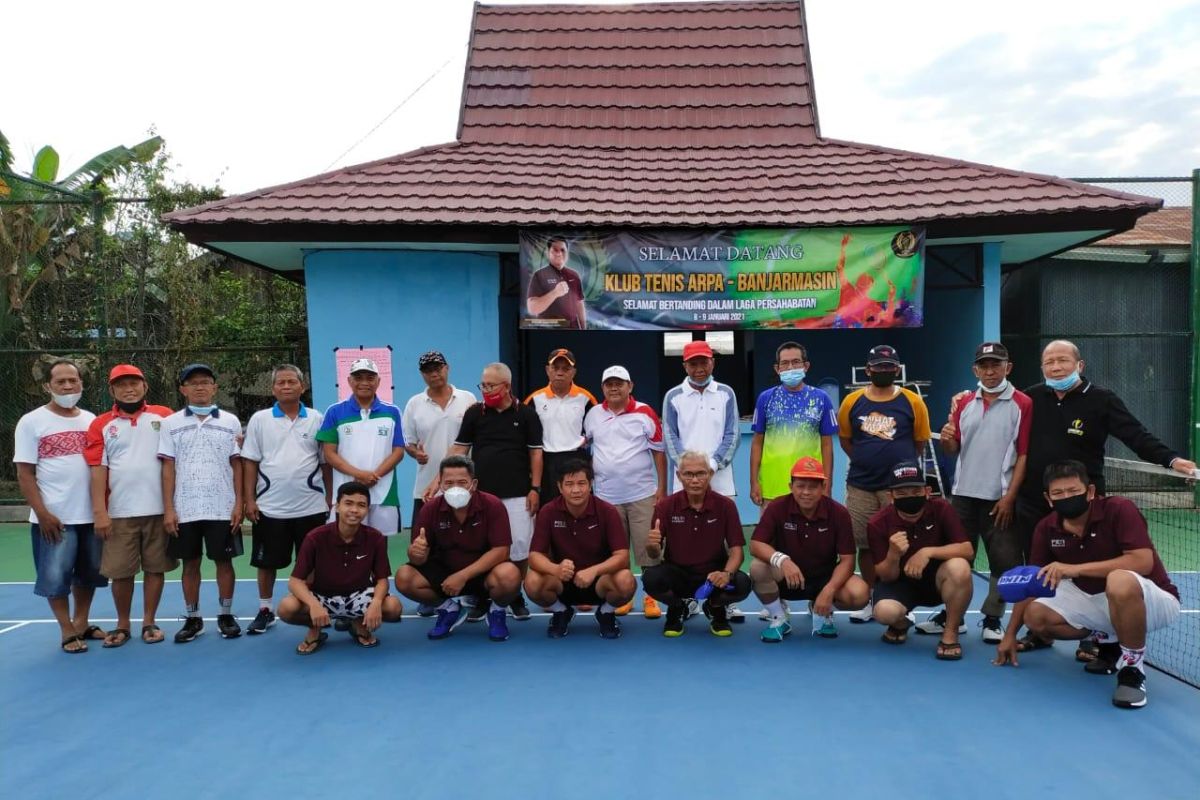 Klub tenis Bapantulan Balangan menjamu klub tenis Arpa Banjarmasin