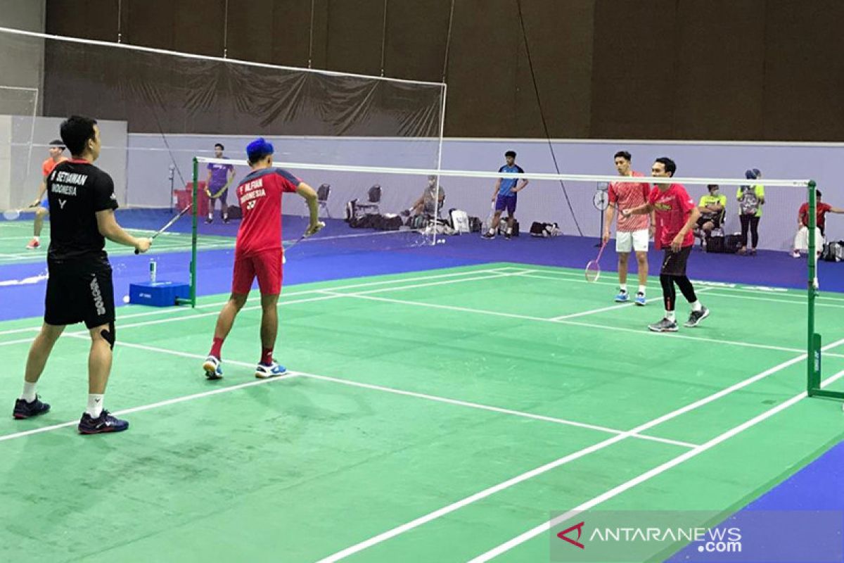 Fajar/Rian langsung tersingkir di babak pertama  Thailand Open II