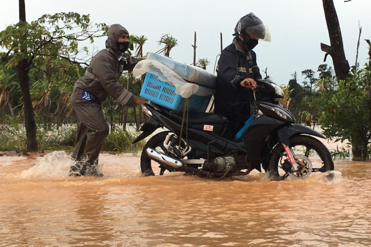 Ada  20 lokasi banjir di Batam