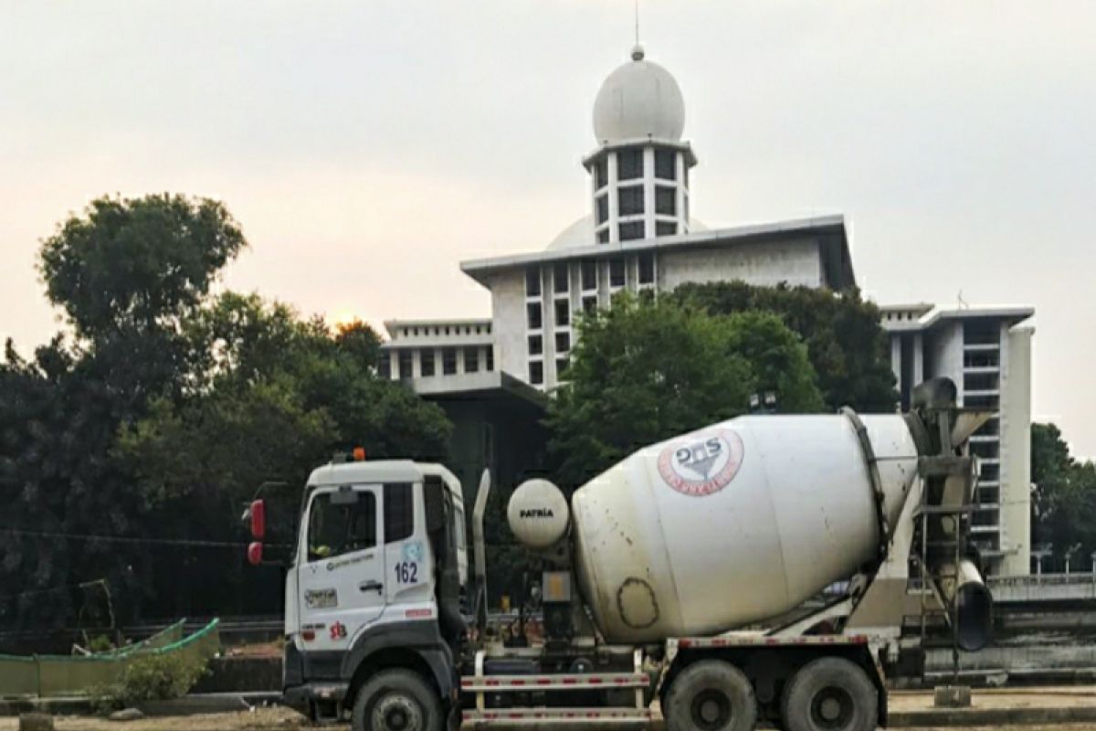 SIG pasok beton siap pakai 11.500 meter kubik untuk renovasi Masjid Istiqlal