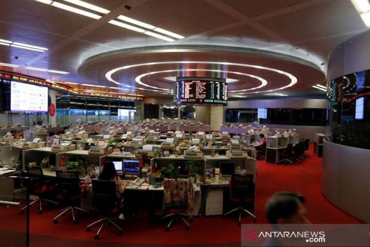 Saham Hong Kong dibuka melemah, indeks HSI turun 0,05 persen