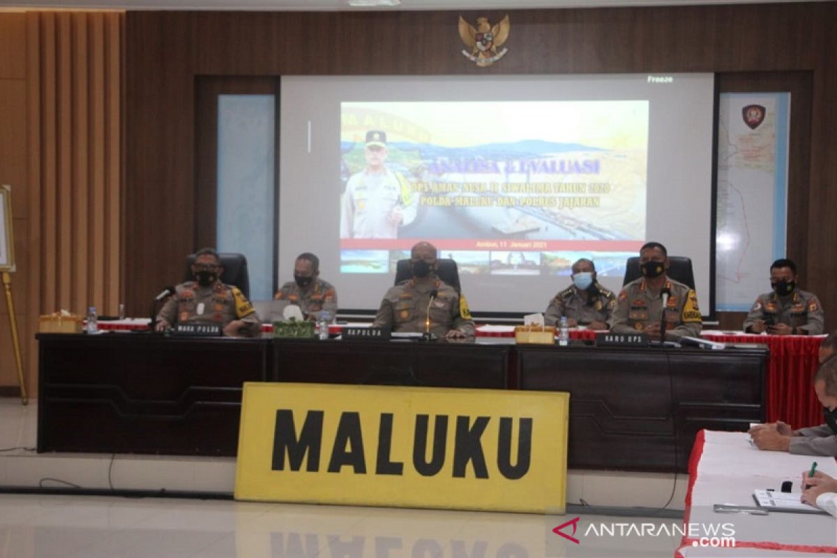 Pejabat utama dan Perwira Polda Maluku rapid tes antigen