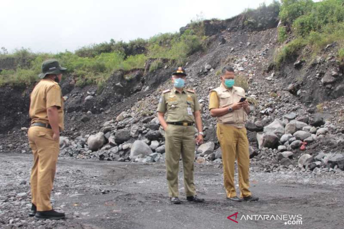 Pemkab Temanggung tutup penambangan liar di lereng Sindoro