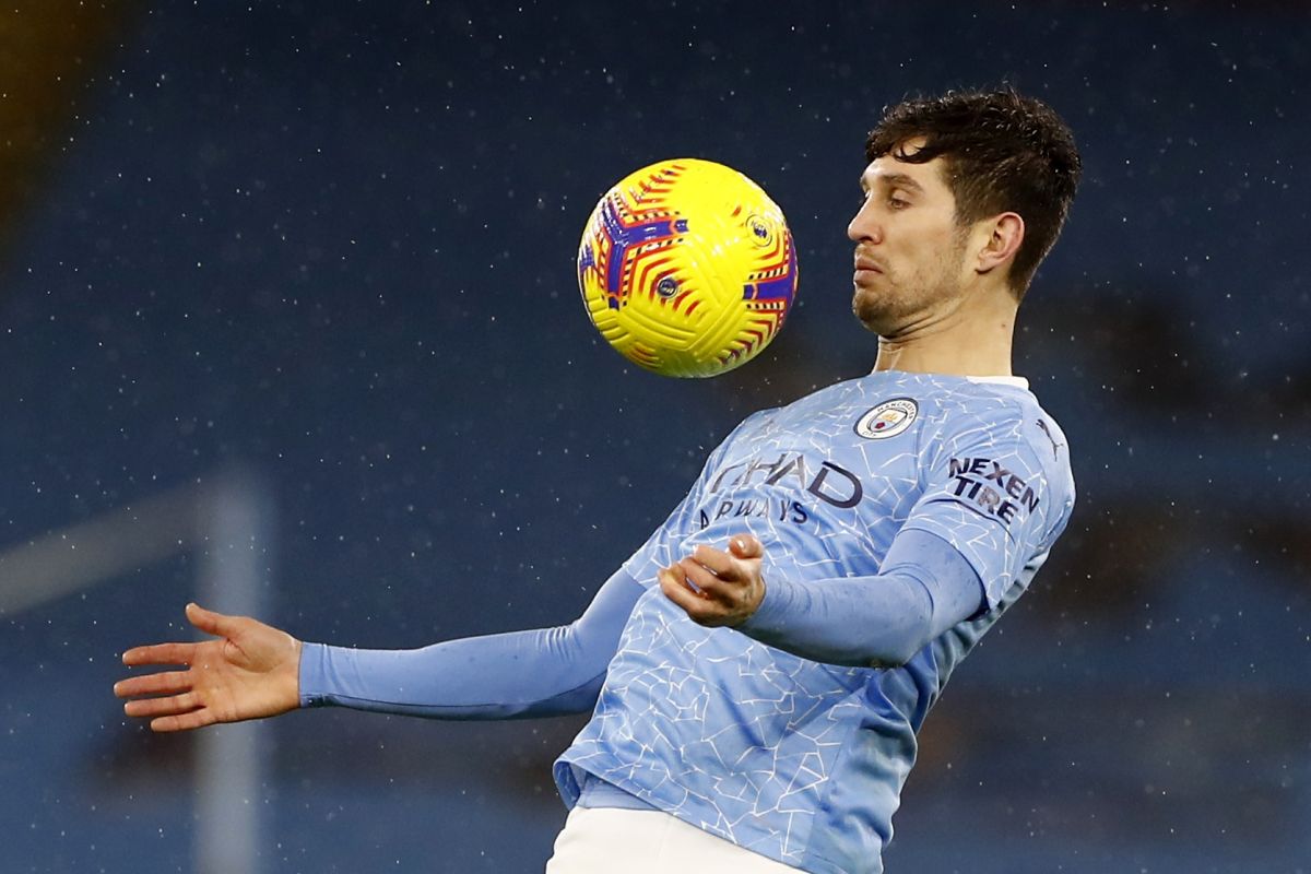 John Stones membuat Manchester City sekeras batu karang