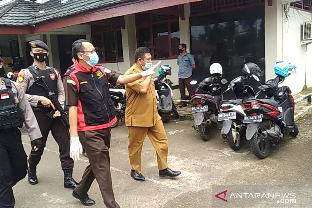 Kejati Bengkulu menggeledah kantor Dinas PUPR provinsi