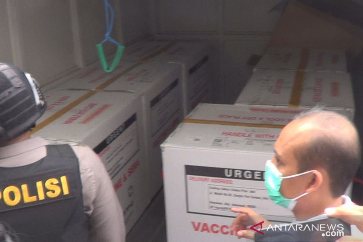 Bali mulai distribusikan vaksin ke kabupaten/kota (video)