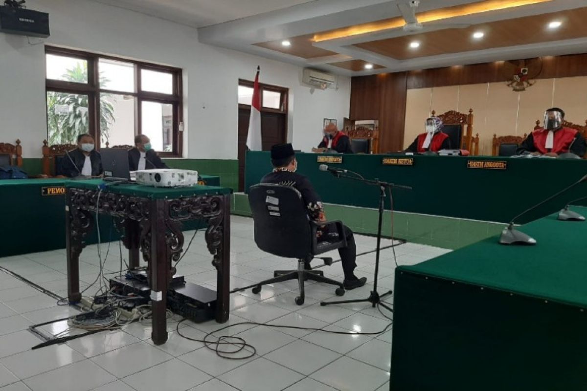 Wakil Ketua DPRD Kota Tegal divonis enam bulan penjara