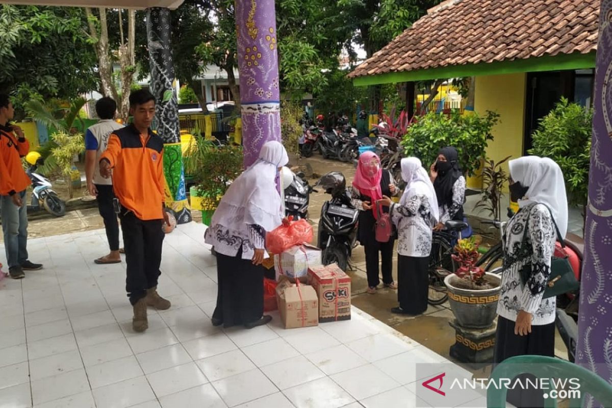 Pemkab Pamekasan  dirikan dapur umum untuk korban banjir