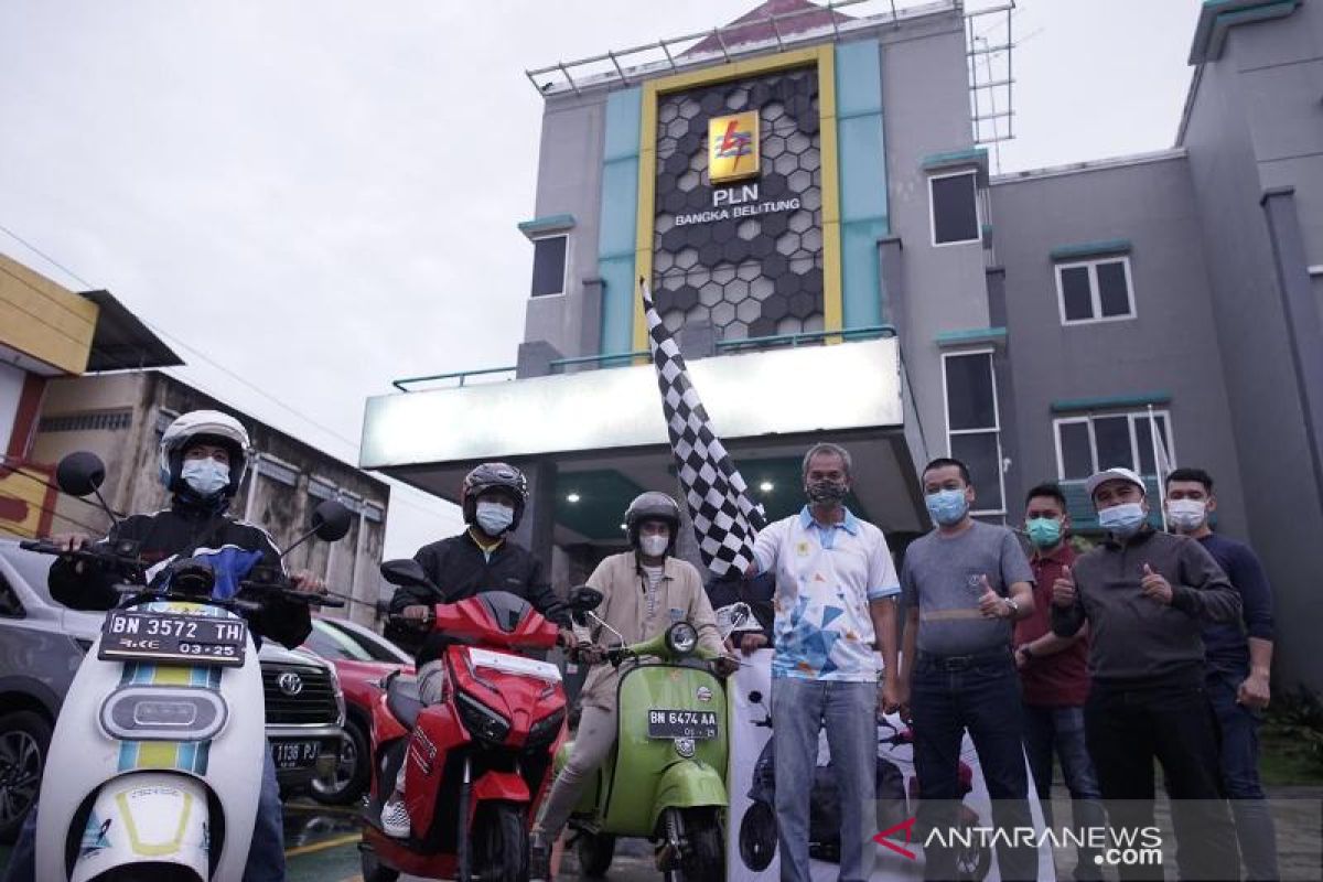 Tempuh Jarak 280 KM, PLN Babel Touring Motor Listrik Mentok-Toboali