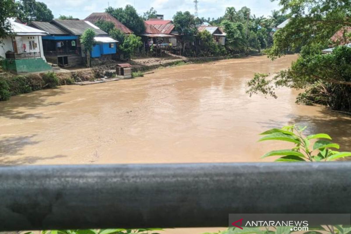 BPBD HSS imbau warga tetap waspada walau debit air kembali normal